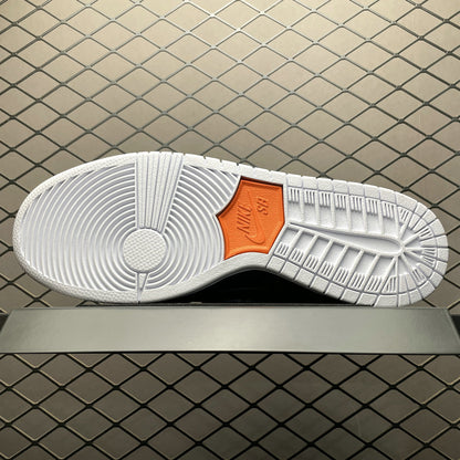 Scarpe Sneakers SB DUNK Low Tightbooth