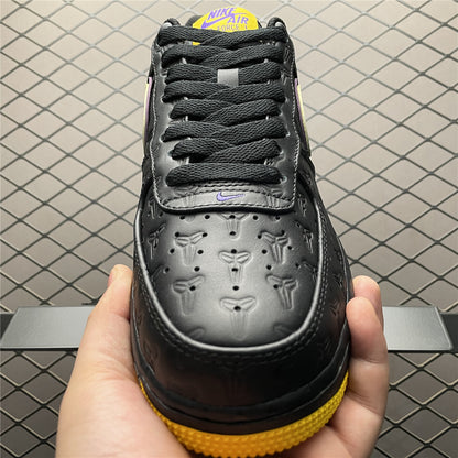 Scarpe Sneakers AIR FORCE 1 Low Kobe Bryant Lakers