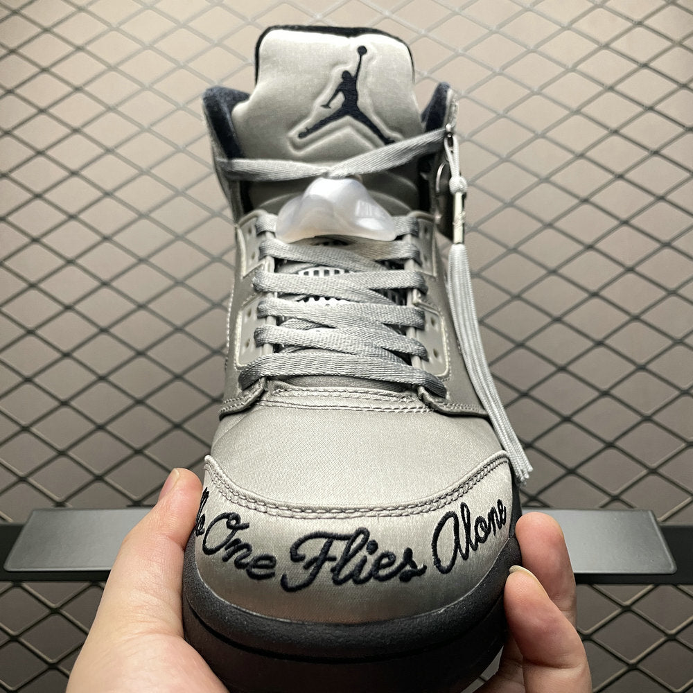 Scarpe Sneakers Jordan 5 Wings Medium GRAY