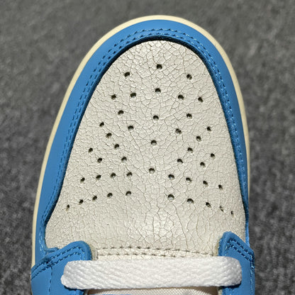 Scarpe Sneakers Jordan 1 Retro High OG UNC