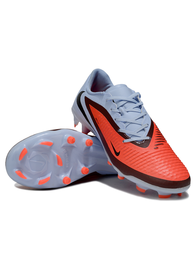 Scarpini da Calcio Phantom 6 Low Pro AG-Pro Adulto